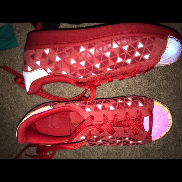 Adidas - Picture 2 of 2